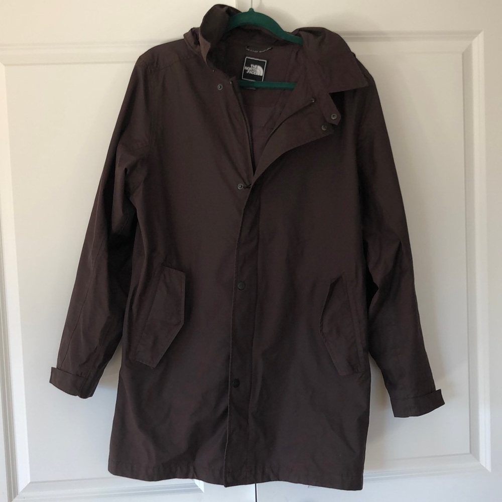 men’s The North Face raincoat (brown)
